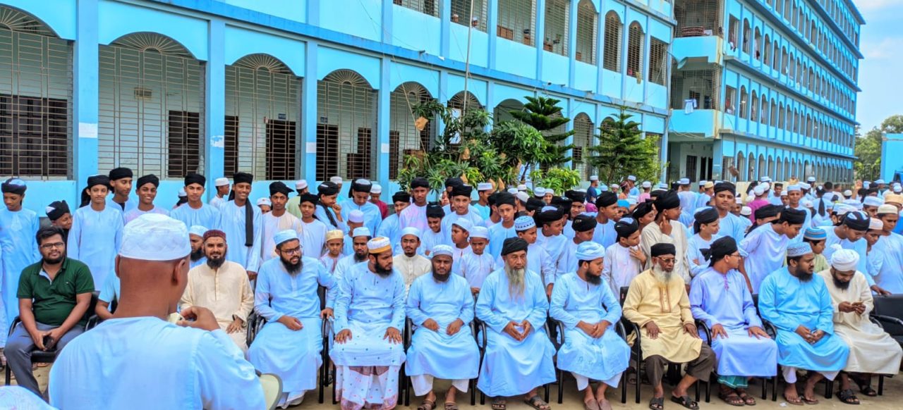 2024 সনের দাখিল পরিক্ষার ফলাফলে মিষ্টি বিতরন অনুষ্ঠান